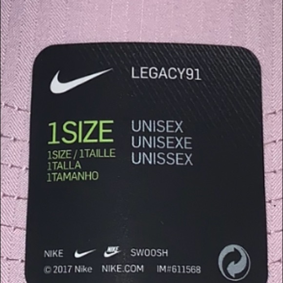 Nike Legacy Bling Hat - Picture 4 of 4